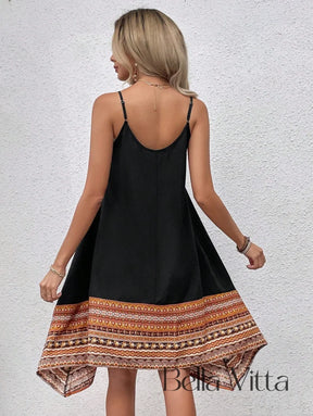 Vestido Midi Soltinho com Estampa Geométrica na Barra Vestido