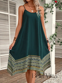 Vestido Midi Soltinho com Estampa Geométrica na Barra Verde / P Vestido